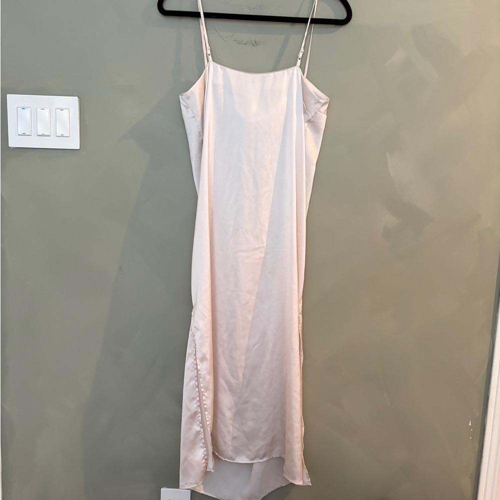 H&M Cream Slip Dress - Picture 3 of 3